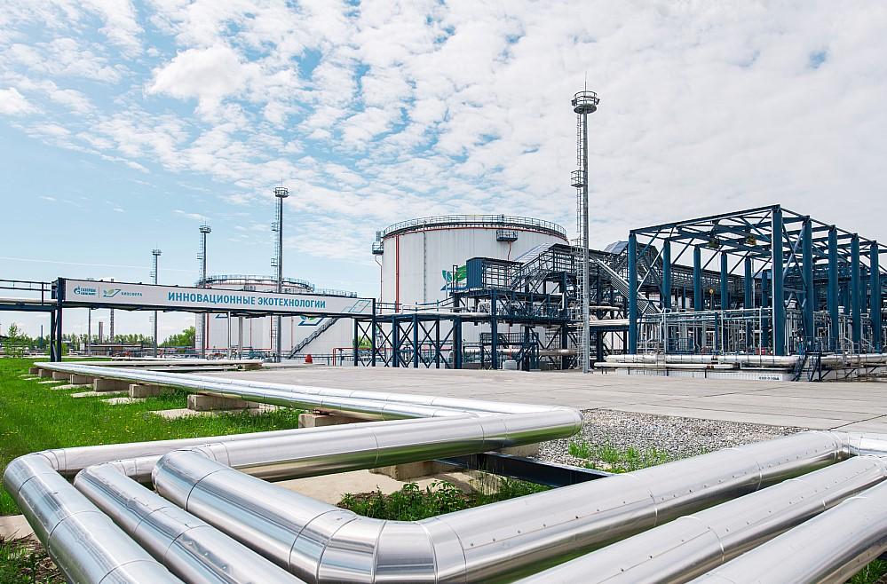 Фото Так делают бензин: крупнейший нефтперерабатывающий завод России показал, как передовые технологии обеспечивают качество топлива 5 - Сиб.ФМ Фото Так делают бензин: крупнейший нефтперерабатывающий завод России показал, как передовые технологии обеспечивают качество топлива 5